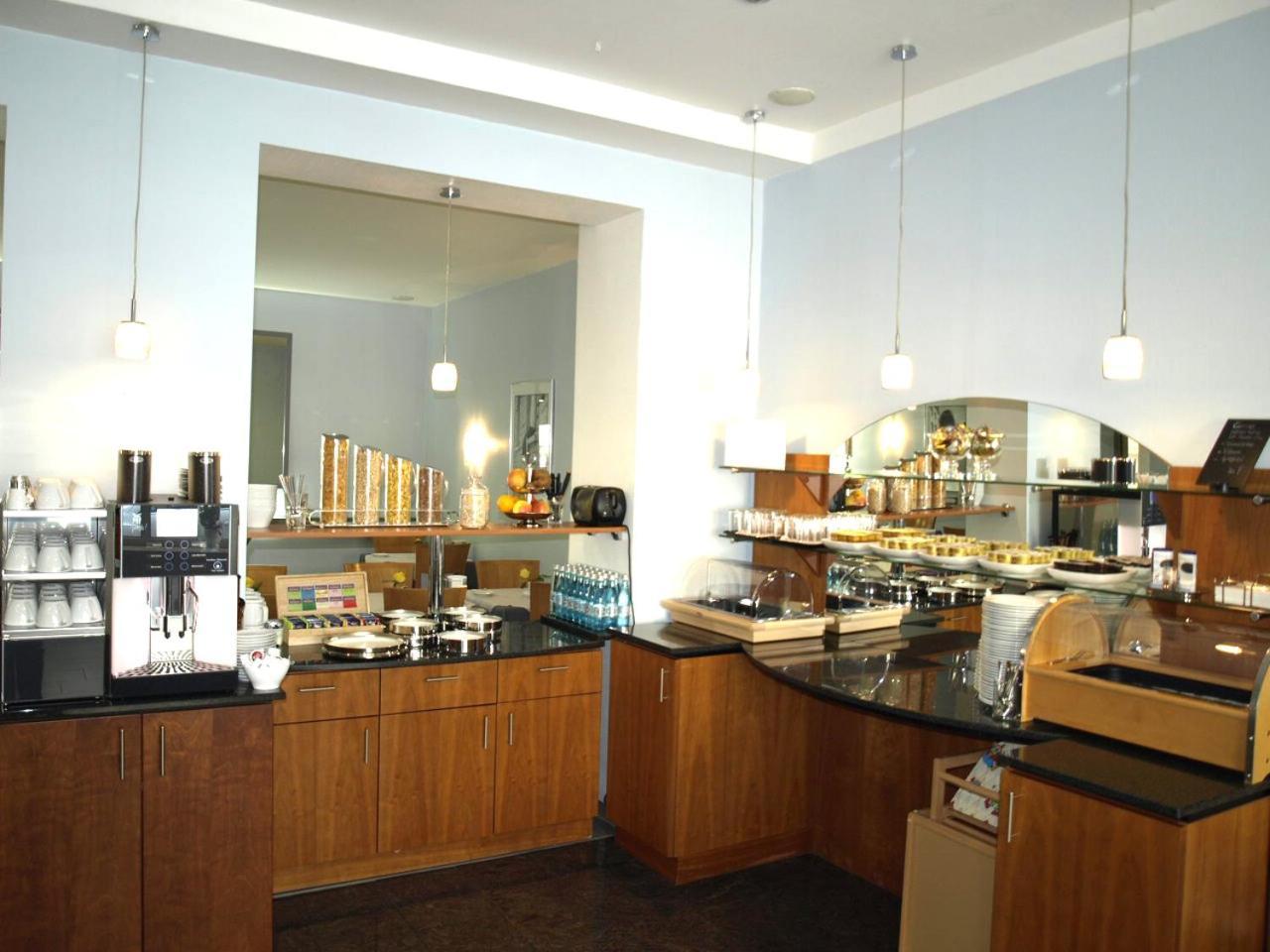 Central-Classic Hotel Stuttgart Zewnętrze zdjęcie