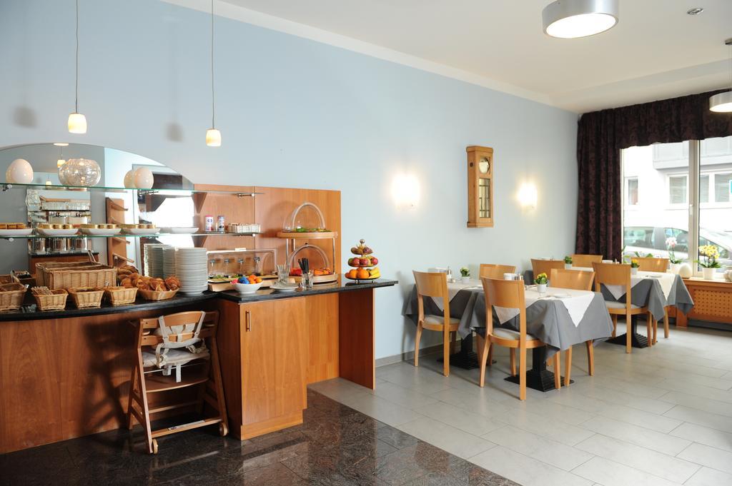 Central-Classic Hotel Stuttgart Zewnętrze zdjęcie
