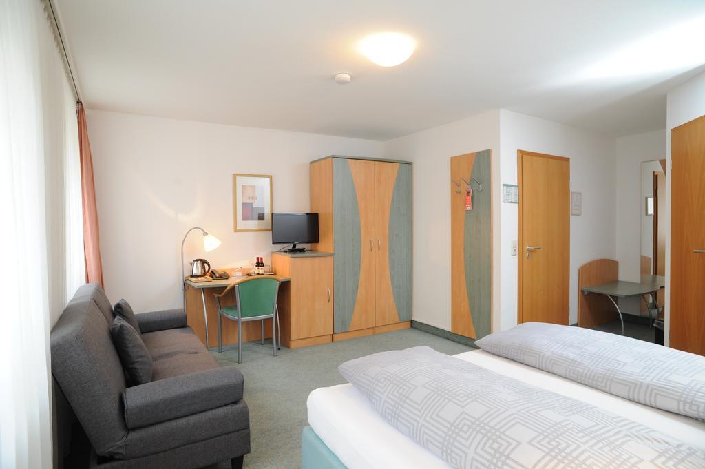 Central-Classic Hotel Stuttgart Zewnętrze zdjęcie