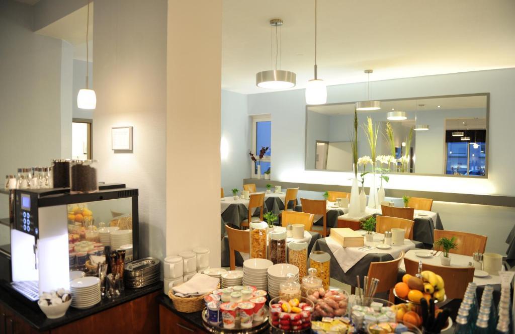 Central-Classic Hotel Stuttgart Zewnętrze zdjęcie